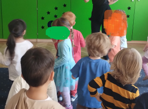 Pierwsze zajęcia taneczne Jeżyków